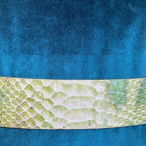 WXM genuine leather belt. L 42 inch